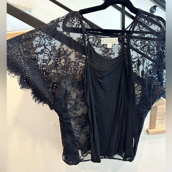 Beyond Vintage Lace Set - Picture 2 of 4